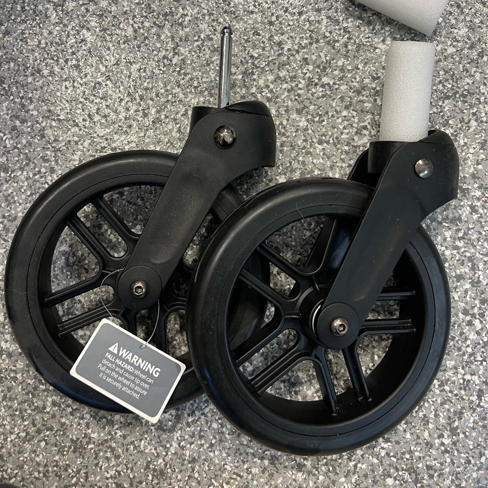 New Uppababy Vista stroller front wheels